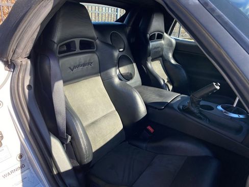 Used 2003 Dodge Viper SRT-10 image 25