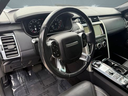 Used 2019 Land Rover Discovery HSE Luxury image 4