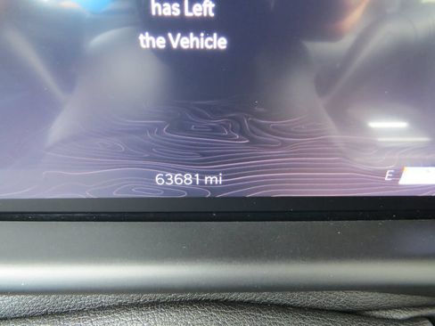 Used 2024 Jeep Wagoneer L Series II w/ Flexible Seating Group AWD/4WD image 29