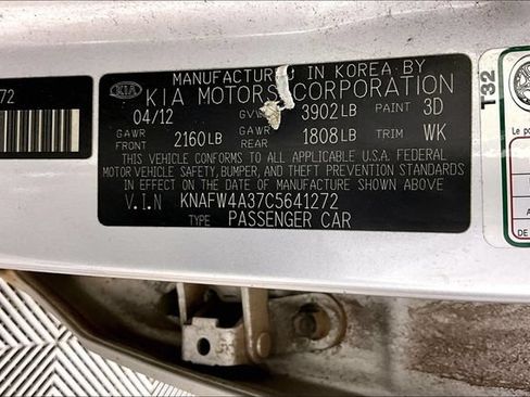 Used 2012 Kia Forte SX w/ Tech Pkg FWD image 4
