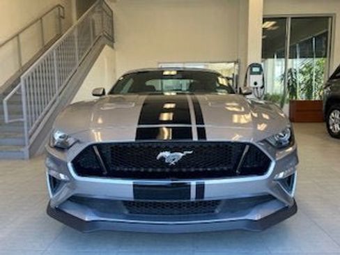 Used 2020 Ford Mustang GT w/ GT Performance Package RWD image 2