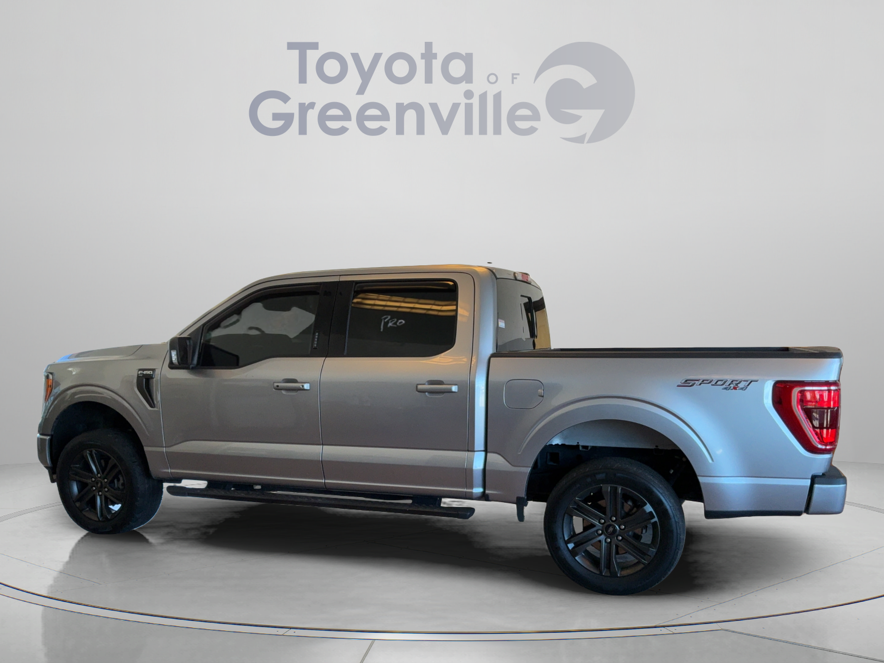 Used 2021 Ford F150 XLT w/ Equipment Group 302A High AWD/4WD image 2