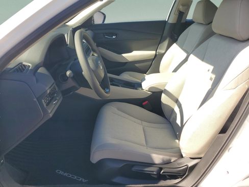 New 2025 Honda Accord LX image 9