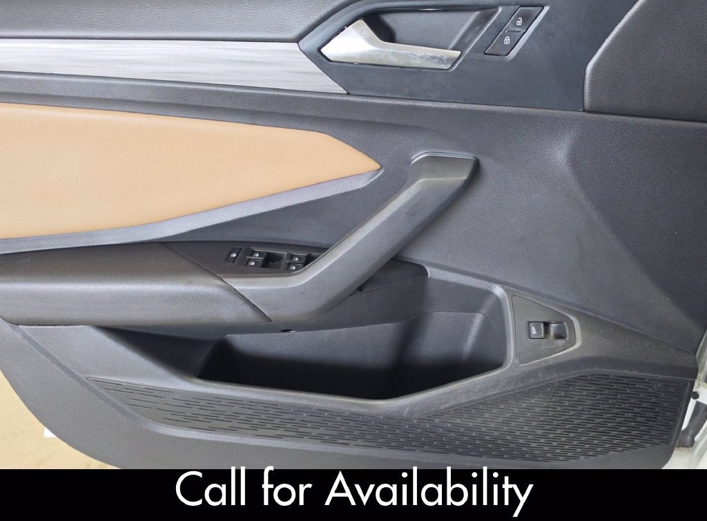 Used 2019 Volkswagen Jetta SEL FWD image 12