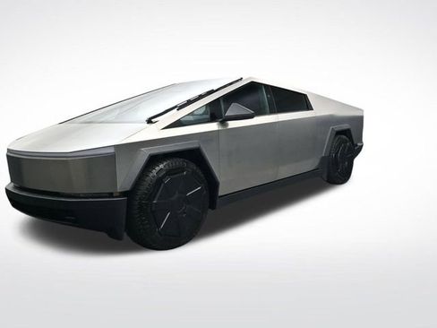 Used 2024 Tesla Cybertruck AWD Crew Cab image 9