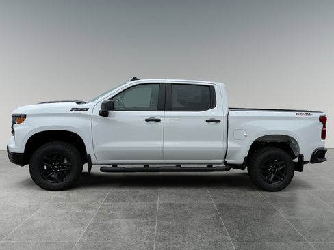 New 2026 Chevrolet Silverado 1500 Custom Trail Boss w/ LPO, Dark Essentials Package image 2