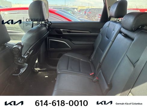 Certified 2024 Kia Telluride LX image 10