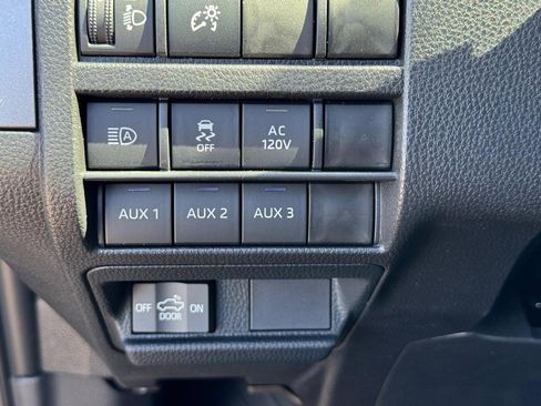 New 2026 Toyota Tacoma TRD Off-Road AWD/4WD image 13