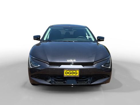 New 2026 Kia EV6 Wind RWD image 8
