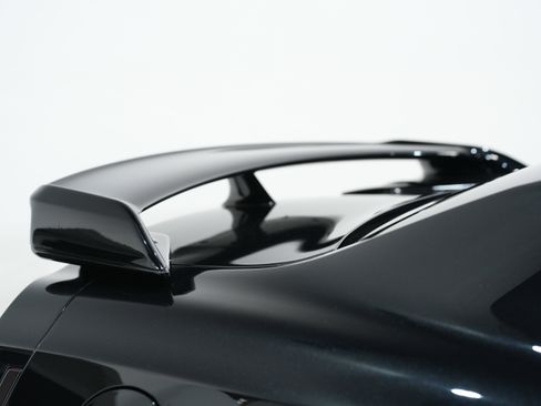 Used 2015 Nissan GT-R Premium image 16