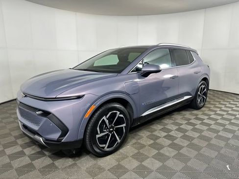 Used 2024 Chevrolet Equinox EV LT w/ Active Safety Package 3 image 7