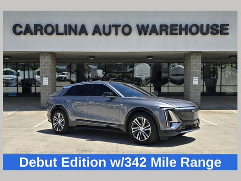 Used 2023 Cadillac Lyriq 2WD image 1