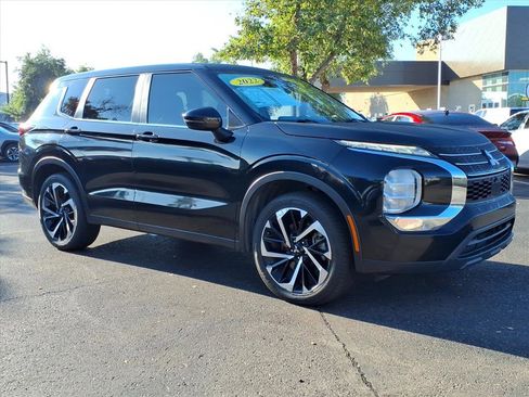 Used 2022 Mitsubishi Outlander ES image 7