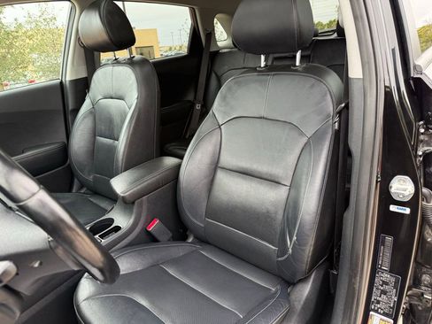 Used 2019 Kia Niro Touring image 13