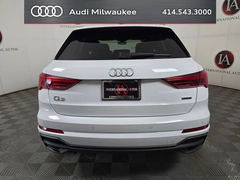 Used 2023 Audi Q3 2.0T Premium w/ Convenience Package AWD/4WD image 8