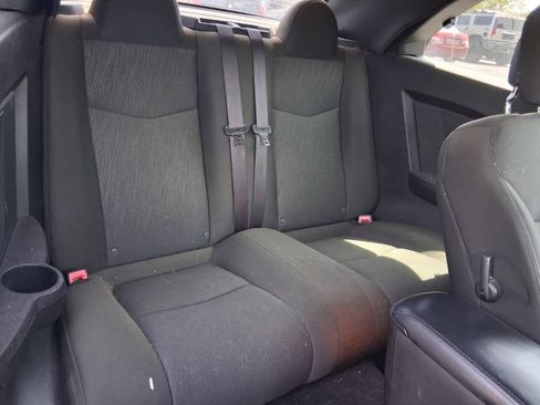 Used 2012 Chrysler 200 Touring FWD image 12