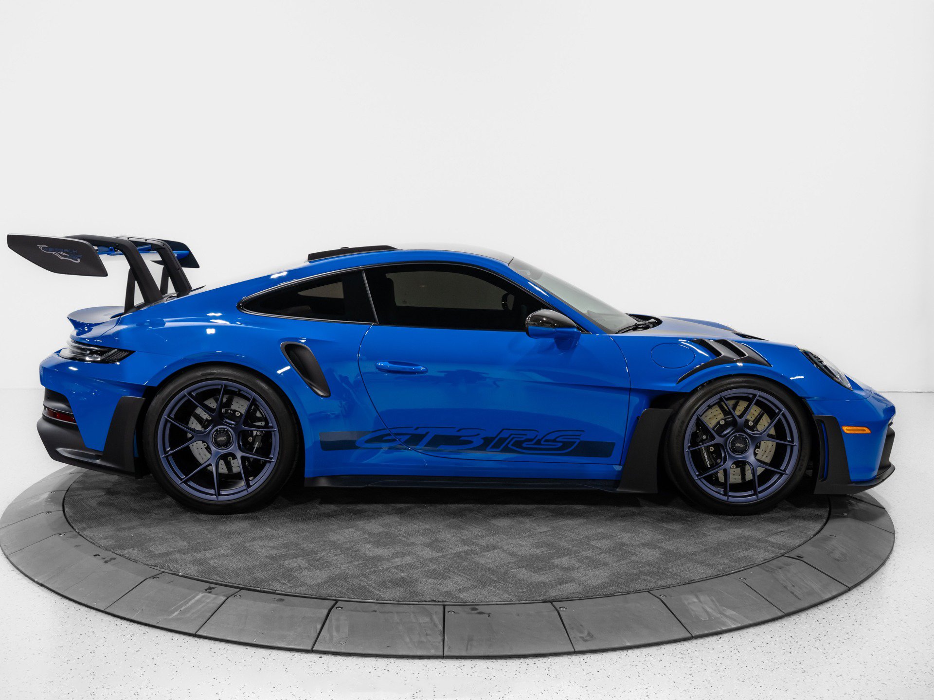 Used 2024 Porsche 911 GT3 RS RWD image 10