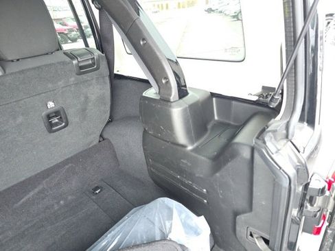 Used 2025 Jeep Wrangler Unlimited Rubicon 4xe w/ Safety Group image 51