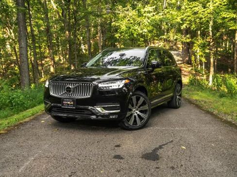 Used 2025 Volvo XC90 B6 Ultra w/ Lounge Package AWD/4WD image 5