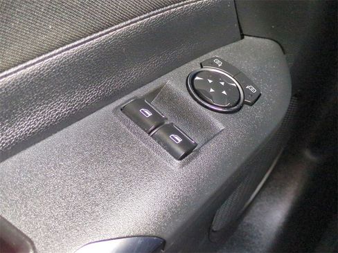 Used 2020 Ford Mustang Coupe image 21