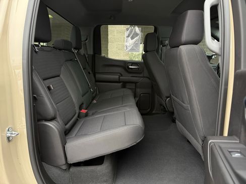 Used 2023 Chevrolet Silverado 1500 Custom Trail Boss w/ LPO, Dark Essentials Package image 32