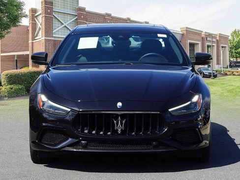 Used 2023 Maserati Ghibli Modena image 2
