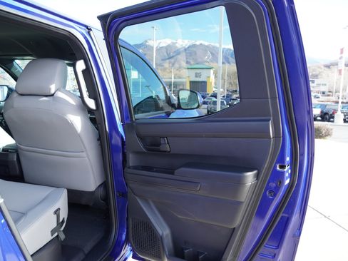 Certified 2025 Toyota Tacoma SR5 image 22