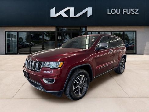 Used 2021 Jeep Grand Cherokee Limited AWD/4WD image 1