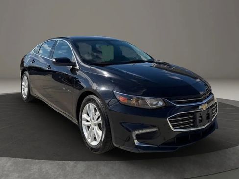 Used 2016 Chevrolet Malibu LT FWD image 1