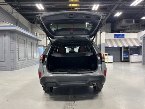 Used 2026 Subaru Forester Touring AWD/4WD image 10