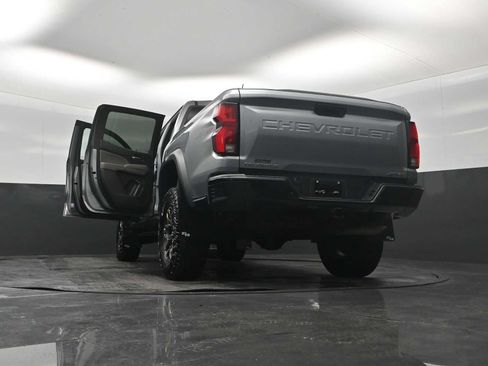 Used 2024 Chevrolet Colorado ZR2 w/ ZR2 Convenience Package III AWD/4WD image 31
