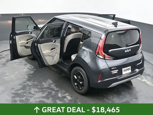Used 2025 Kia Soul LX w/ LX Technology Package image 84