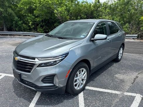 Used 2024 Chevrolet Equinox LT FWD image 1