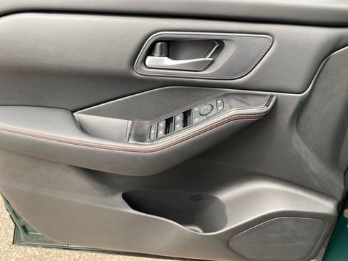 New 2026 Nissan Rogue SV AWD/4WD image 13