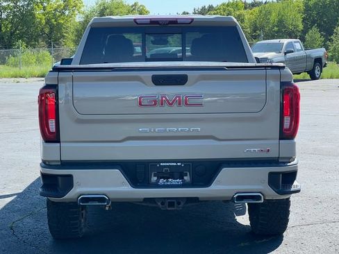 Used 2023 GMC Sierra 1500 AT4 w/ Technology Package AWD/4WD image 50