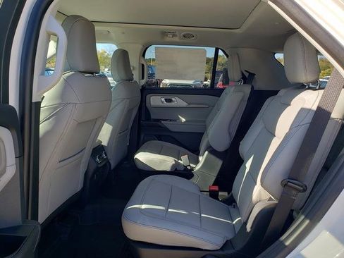 New 2026 Ford Explorer Active image 15