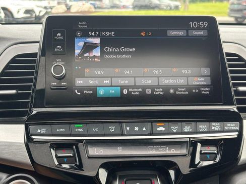 Used 2025 Honda Odyssey Sport-L image 22