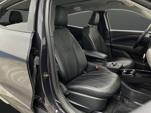 Used 2022 Ford Mustang Mach-E California Route 1 image 32