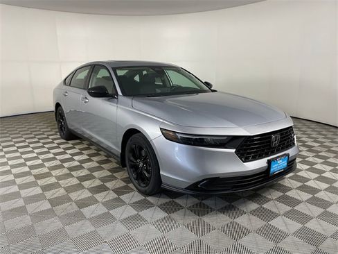 New 2025 Honda Accord SE image 24