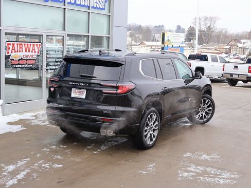 New 2026 GMC Acadia Denali Ultimate w/ LPO, Floor Liner Package image 47