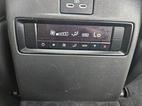Used 2024 MAZDA CX-90 3.3 Turbo w/ Preferred Plus AWD/4WD image 21