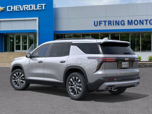 New 2026 Chevrolet Traverse LT w/ Sun and Wheel Package image 3