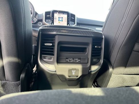 New 2026 RAM 1500 Big Horn AWD/4WD image 32