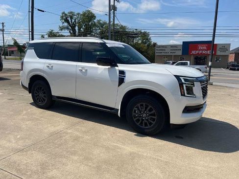 Certified 2025 Nissan Armada SV RWD image 7