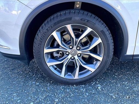 Used 2023 Acura MDX SH-AWD w/ Technology Package image 5