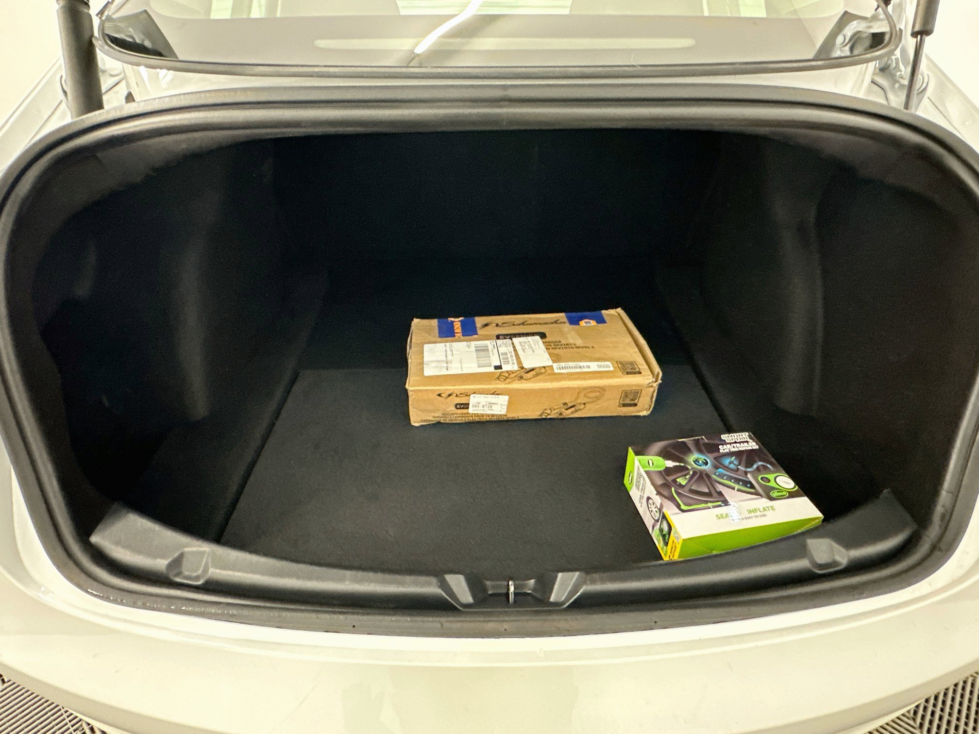 Used 2023 Tesla Model 3 Standard Range RWD image 28