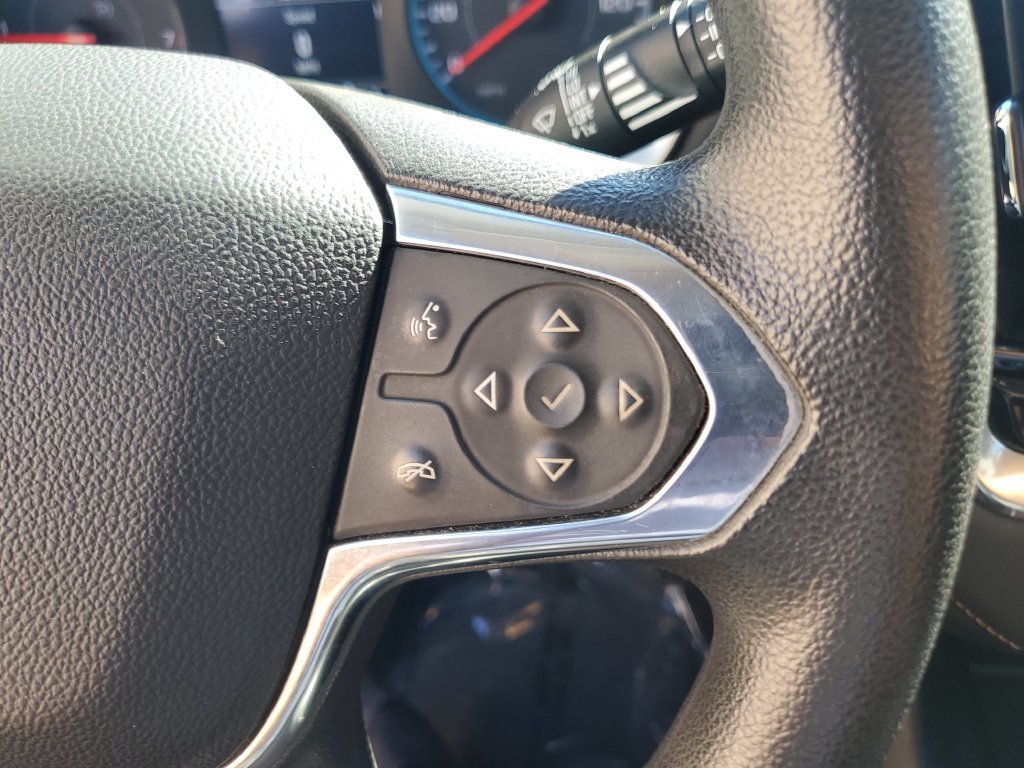 Used 2020 Chevrolet Traverse LS FWD image 23