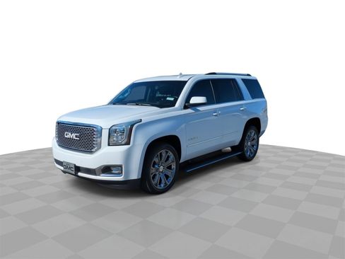 Certified 2016 GMC Yukon Denali w/ Open Road Package image 4