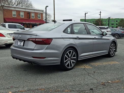Used 2020 Volkswagen Jetta GLI image 4