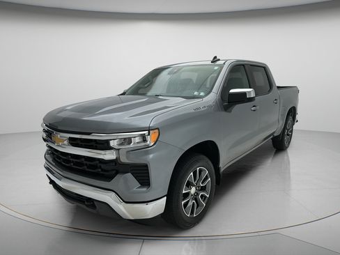 Used 2023 Chevrolet Silverado 1500 LT AWD/4WD image 3